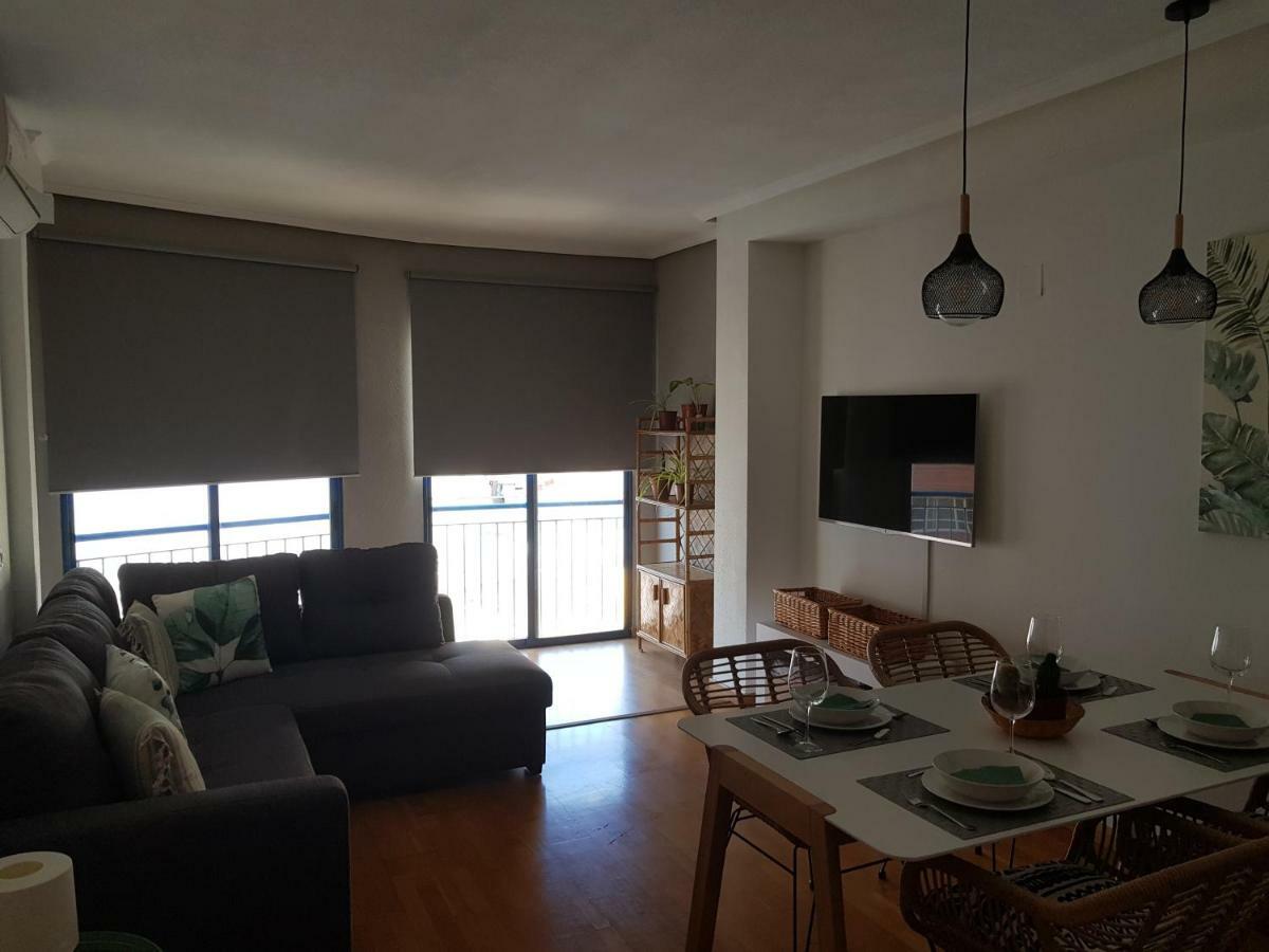 サラゴサCalma Houseアパートメント エクステリア 写真