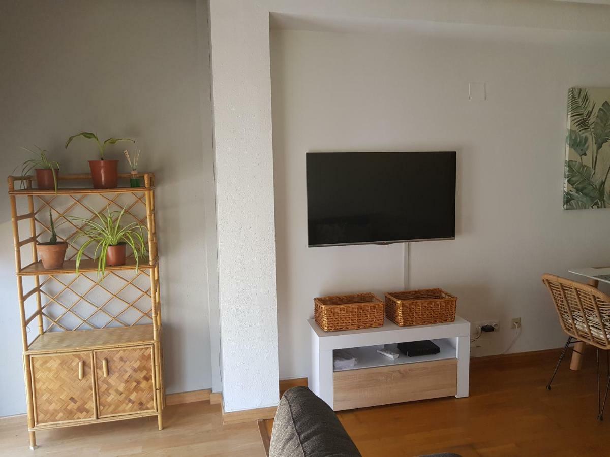 サラゴサCalma Houseアパートメント エクステリア 写真